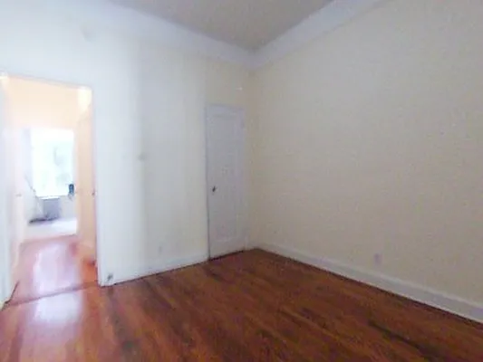 Rented by City Connections Realty | media 34