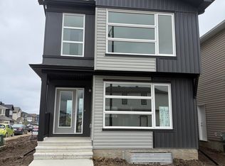 7303 181st Ave NW, Edmonton, AB T5Z0M2