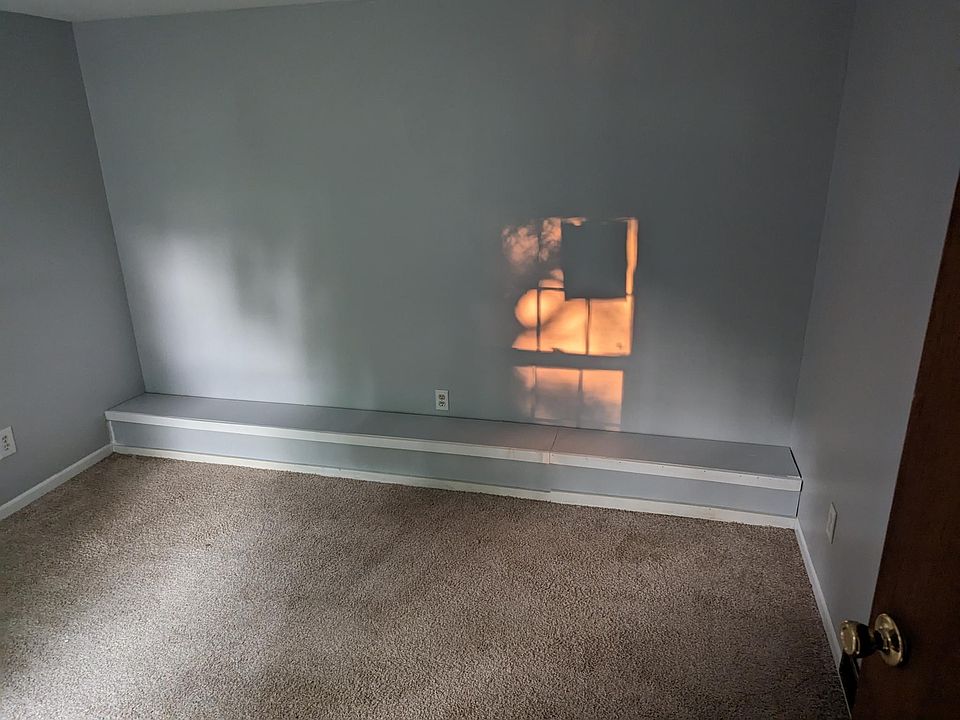 1st image of 28 South St #B