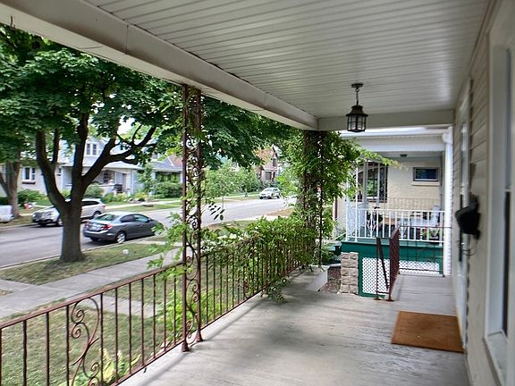 4th image of 1168 S Taylor Ave