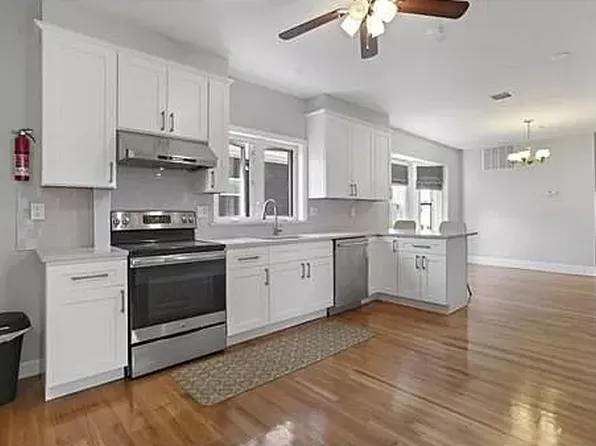 32-32A Winship St #2, Brighton, MA 02135