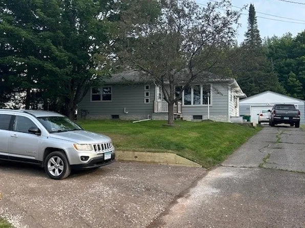 224 Maple Grove Rd, Duluth, MN 55811