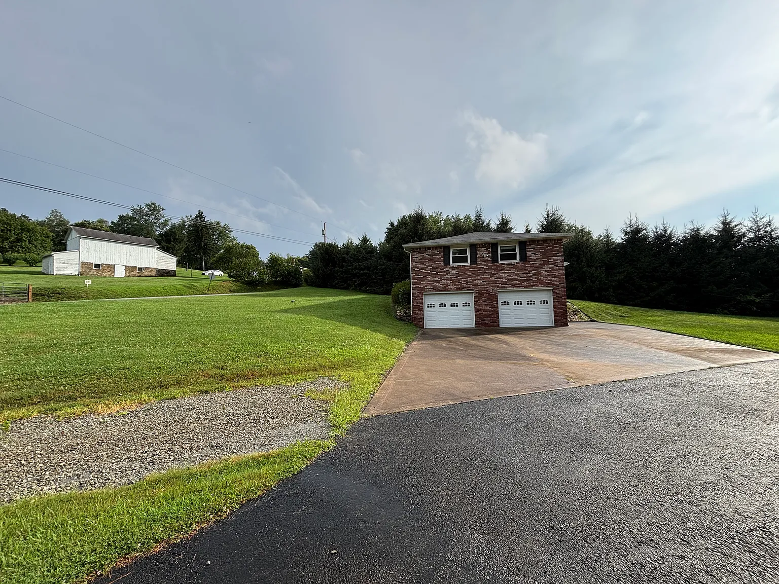 Butz Rd, Latrobe — Photo 2