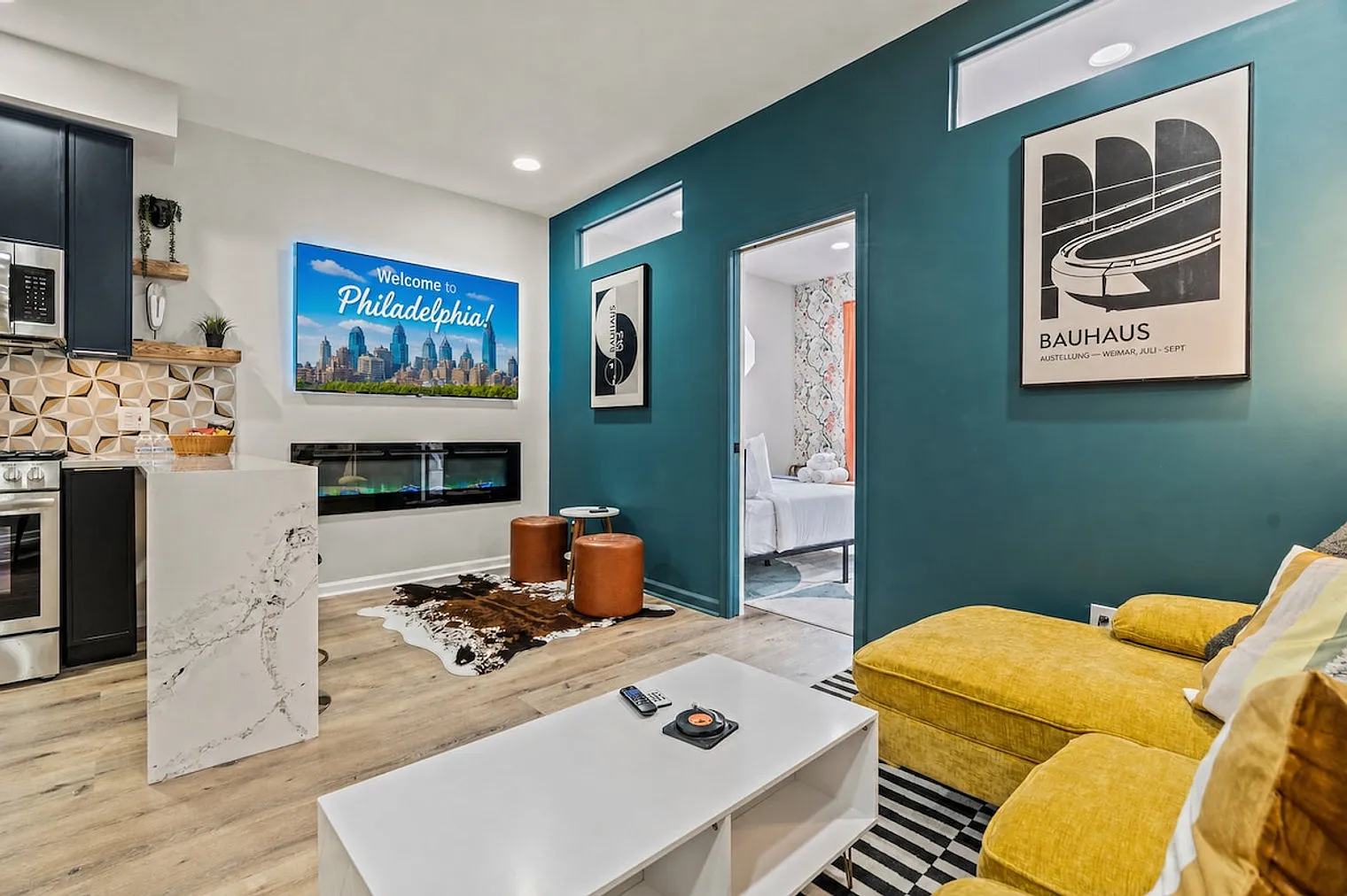 3 bed, 1.0 bath, $7,102 — Photo 1