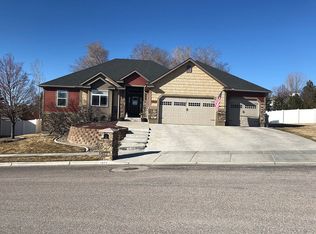 2872 Hillview Dr, Pocatello, ID 83201