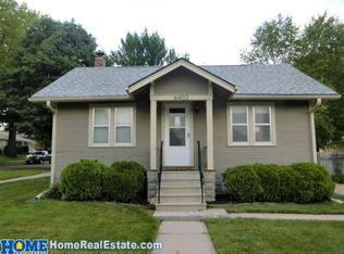 6402 Dudley St, Lincoln, NE 68505