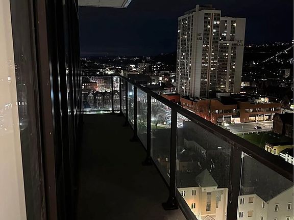 5th image of 1 Jarvis St #1522