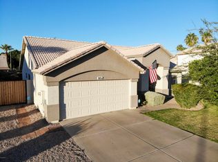 1652 E Golden Ln, Chandler, AZ 85225