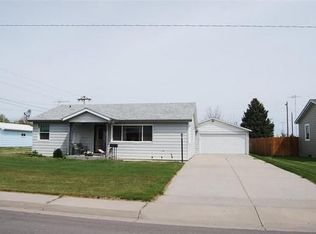 512 W 2nd Ave, Yuma, CO 80759