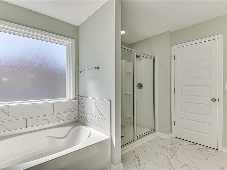 705 Navan Ln — Photo 39