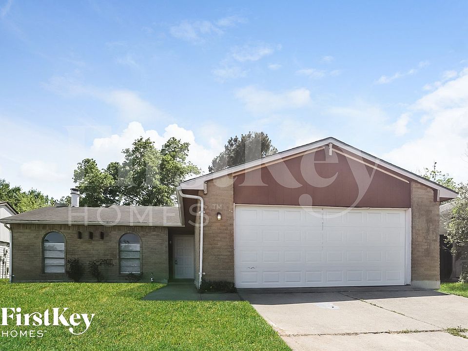 1st image of 24011 Reagon Canyon Dr