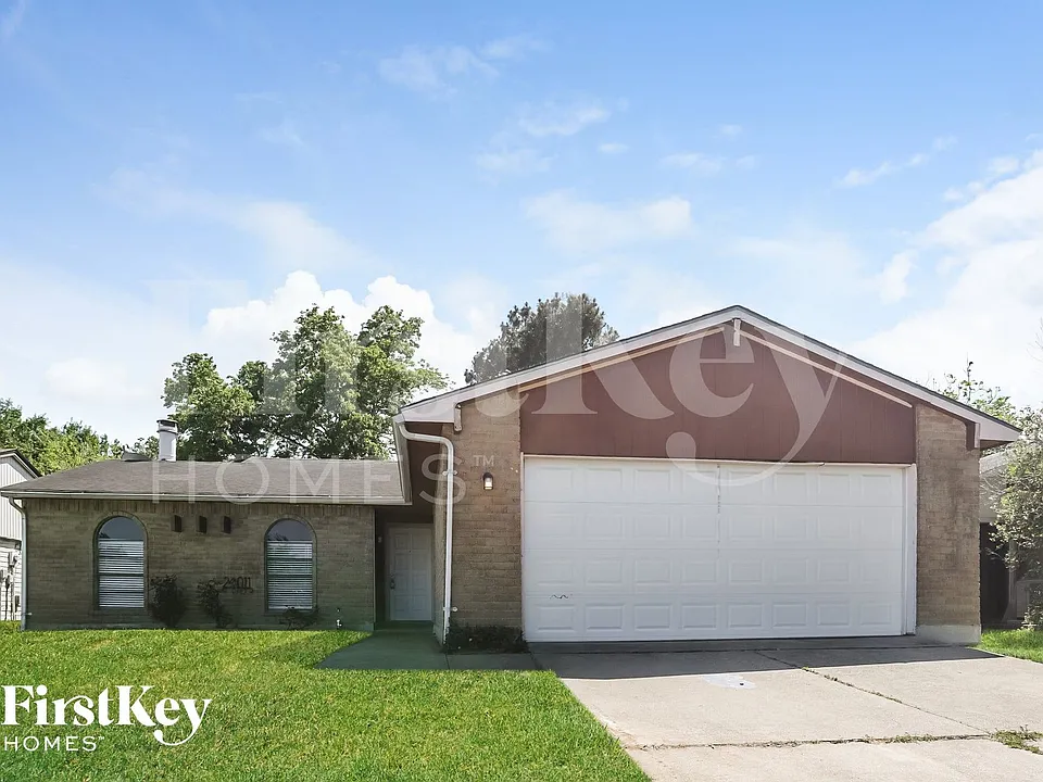 24011 Reagon Canyon Dr
