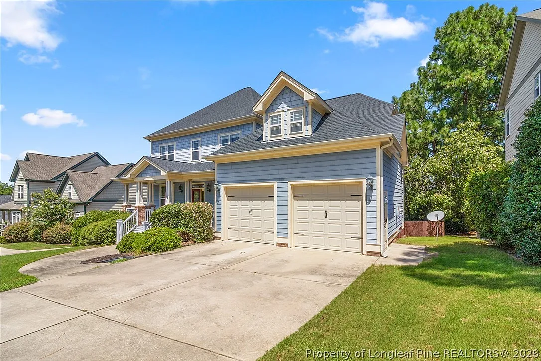 4 bed, 3.5 bath, 3176 sqft, $2,400 — Photo 3