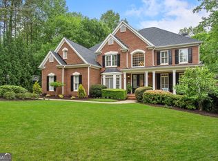 945 Hampton Bluff Dr, Milton, GA 30004