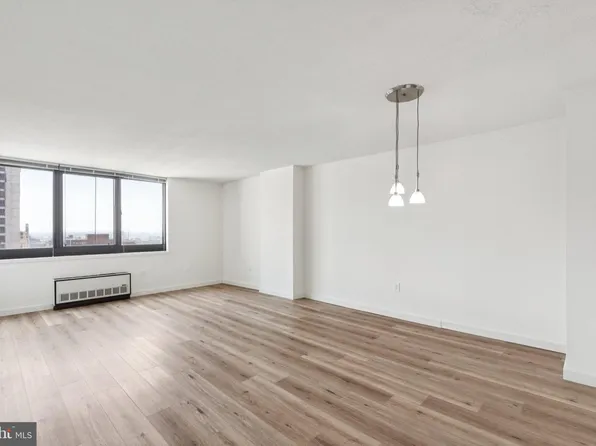 1420 Locust St APT 20G, Philadelphia, PA 19102