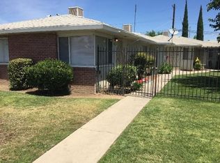3233 E Clinton Ave, Fresno, CA 93703