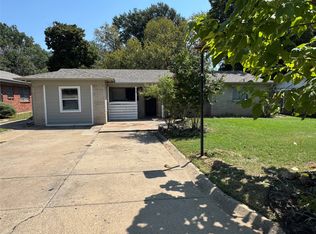 408 Simmons Dr, Hurst, TX 76053