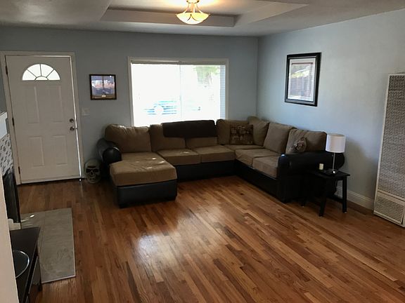 5th image of 1302 Blue St
