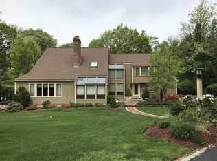 6 Applewood Cir, Shrewsbury, MA 01545