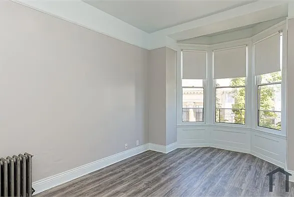 337 Georgia St #202 — Photo 5