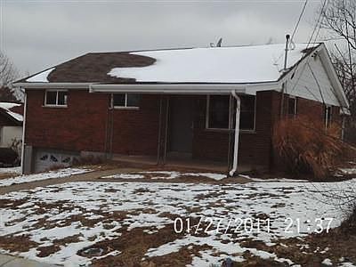1st image of 8 Meadow Ln