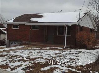 8 Meadow Ln, Alexandria, KY
