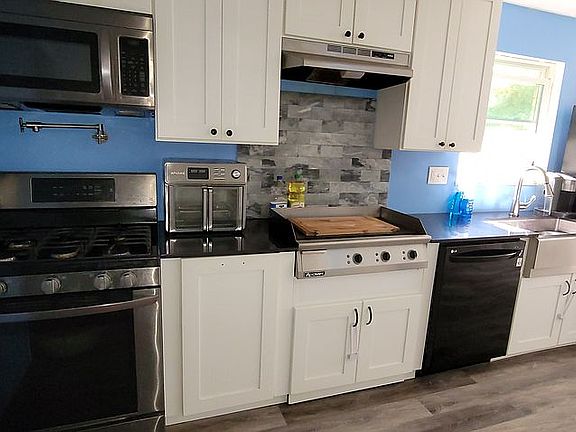 Main upstairs kitchen.