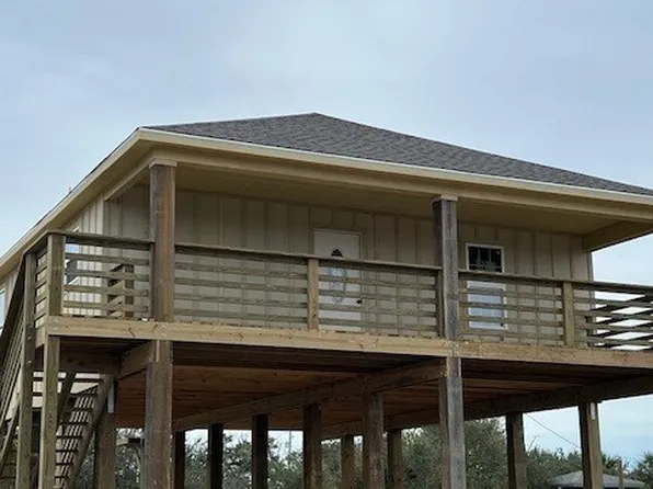 34 Redfish Dr, Rockport, TX 78382