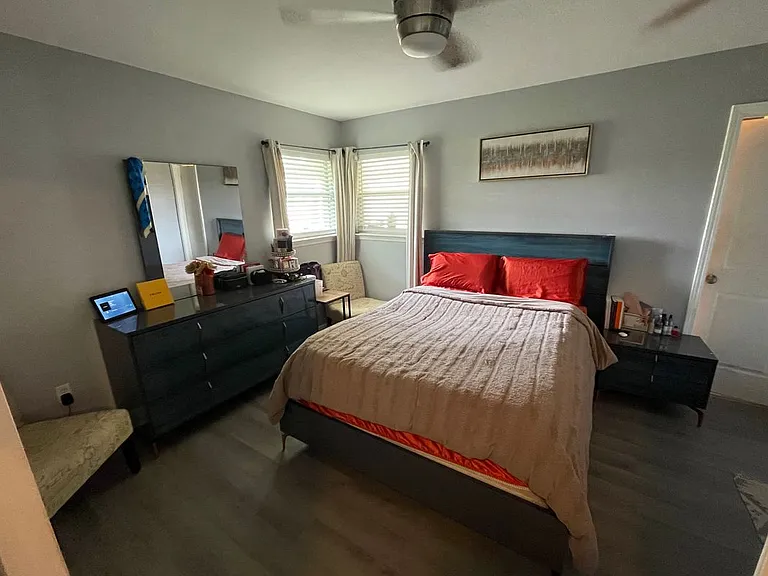 676 Aline St — Photo 5