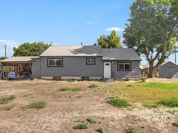 646 2nd Ave E, Wendell, ID 83355