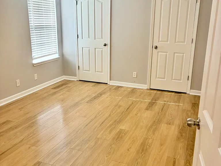 1430 Amal Dr — Photo 6