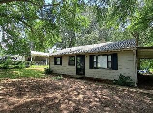 837 Carrolton Rd, Memphis, TN 38127