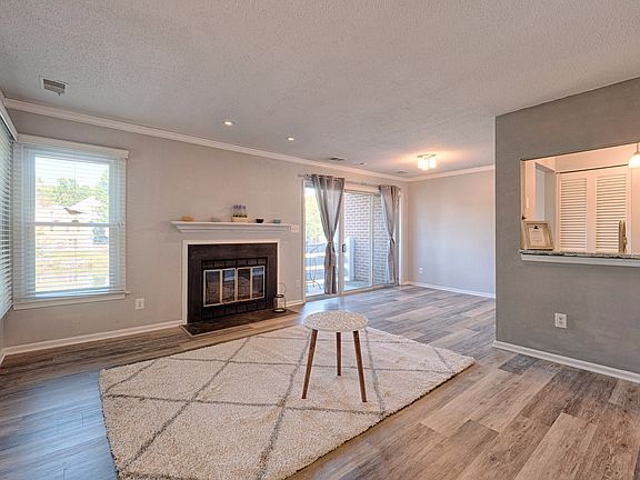 5th image of 3150 Covewood Ct APT F