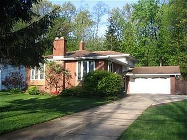 1st image of 4986 Hampton Dr