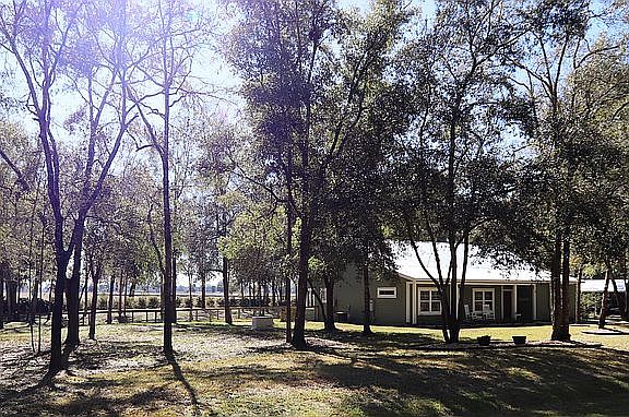 As you pull around corner...