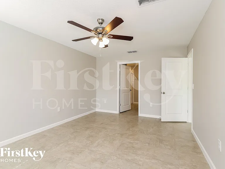228 Southern Breeze Loop — Photo 8