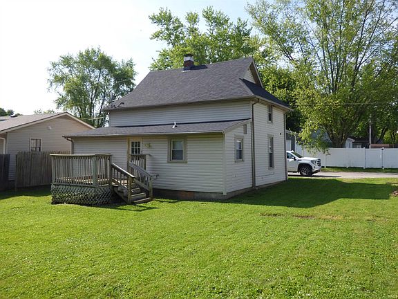3rd image of 1200 E Ohio St