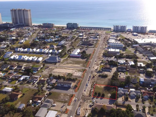 212 S Arnold Rd, Panama City Beach, FL 32413
