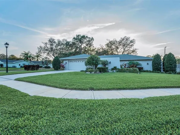 2664 Westchester Dr N, Clearwater, FL 33761