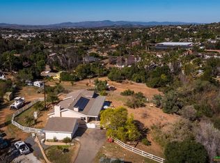 1059 Beverly Dr, Vista, CA 92084