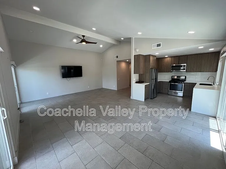835 S Nueva Vista Dr — Photo 28