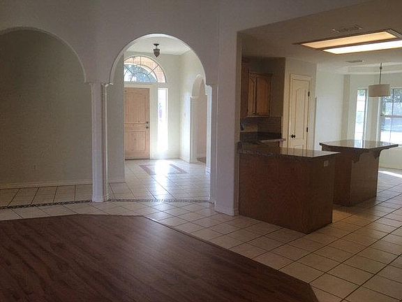 4th image of 4500 Kendlewood Ave