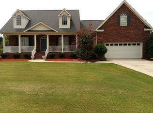 111 Sand Trap Ln, Greenwood, SC 29649
