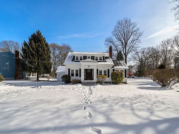 5th image of 159 Forest Hill Ave