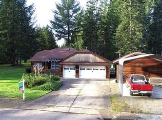 964 Fairway Ln, Vernonia, OR