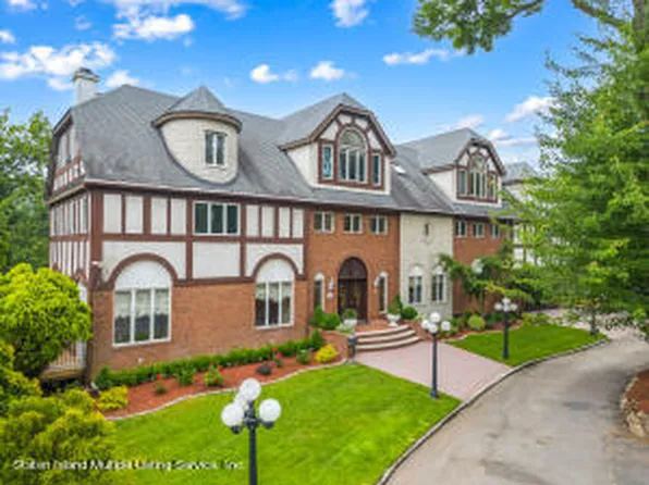 100 Wadsworth Avenue image 1 of 46