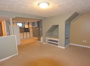 5265 N College Ave #B, Indianapolis, IN 46220