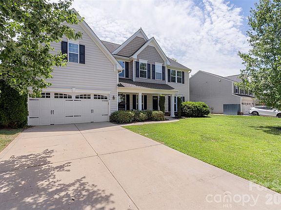 4th image of 2078 Taney Way