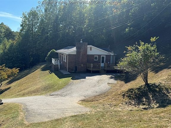 2nd image of 93 Lowell Dr