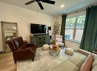 8831 James Creek Dr, Ooltewah, TN 37363